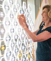 Frances Ligler at the National Inventors Hall of Fame Illumination Ceremony
