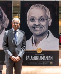 Shankar Balasubramanian at the National Inventors Hall of Fame Illumination Ceremony