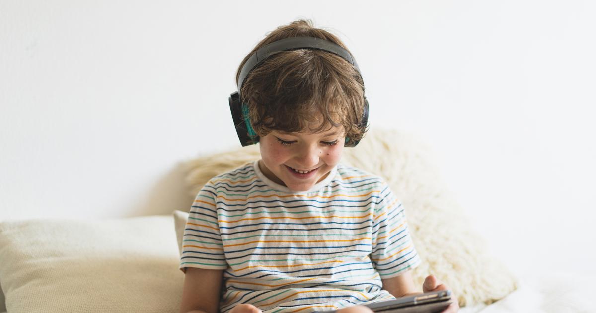 Finding a Healthy Balance With Purposeful Screen Time | National ...